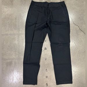 GAP Chino Pant